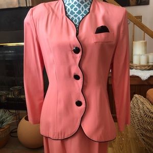 Coral Two Piece Rayon Suit sz Small 7/8